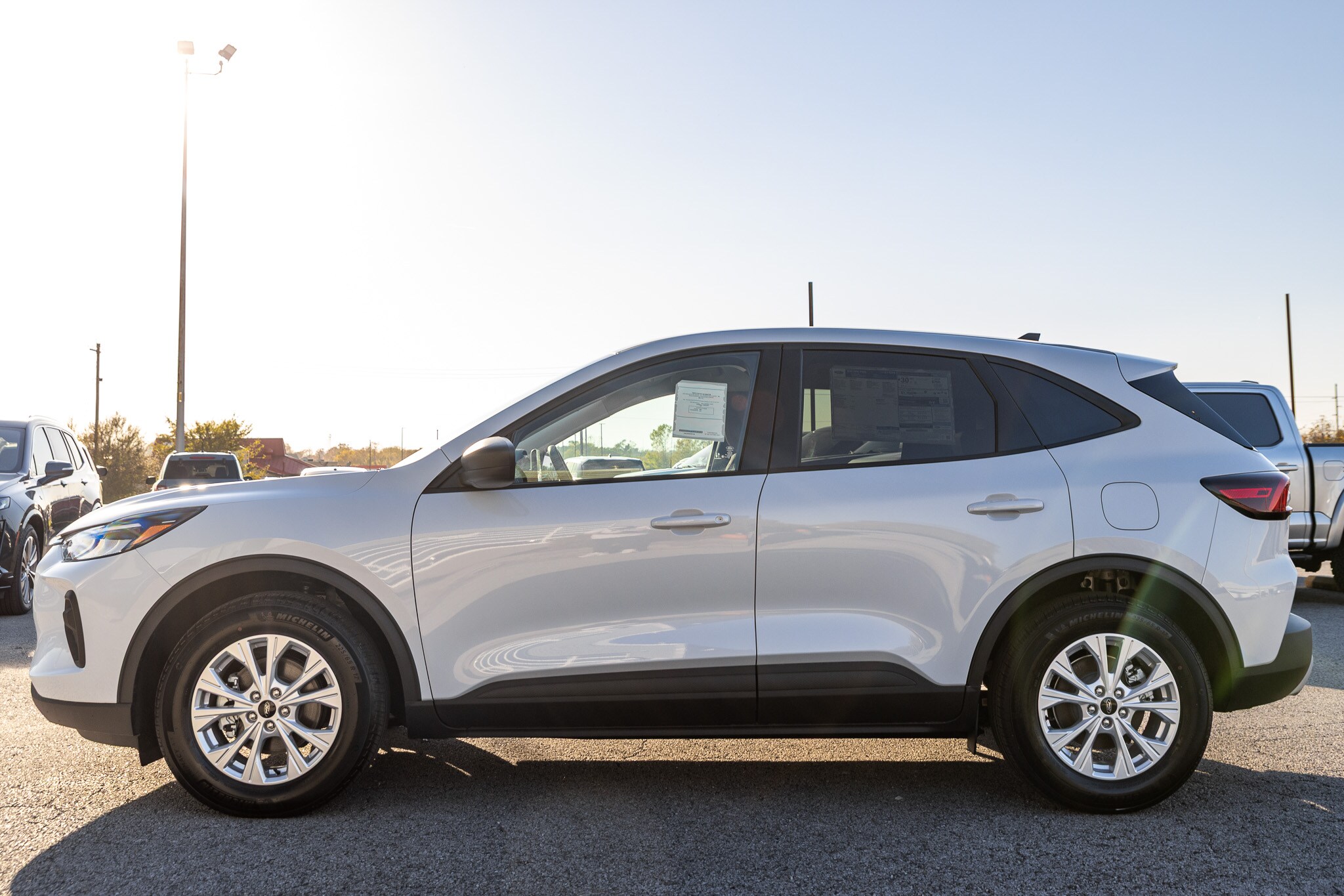 2025 Ford Escape Active - Photo 2