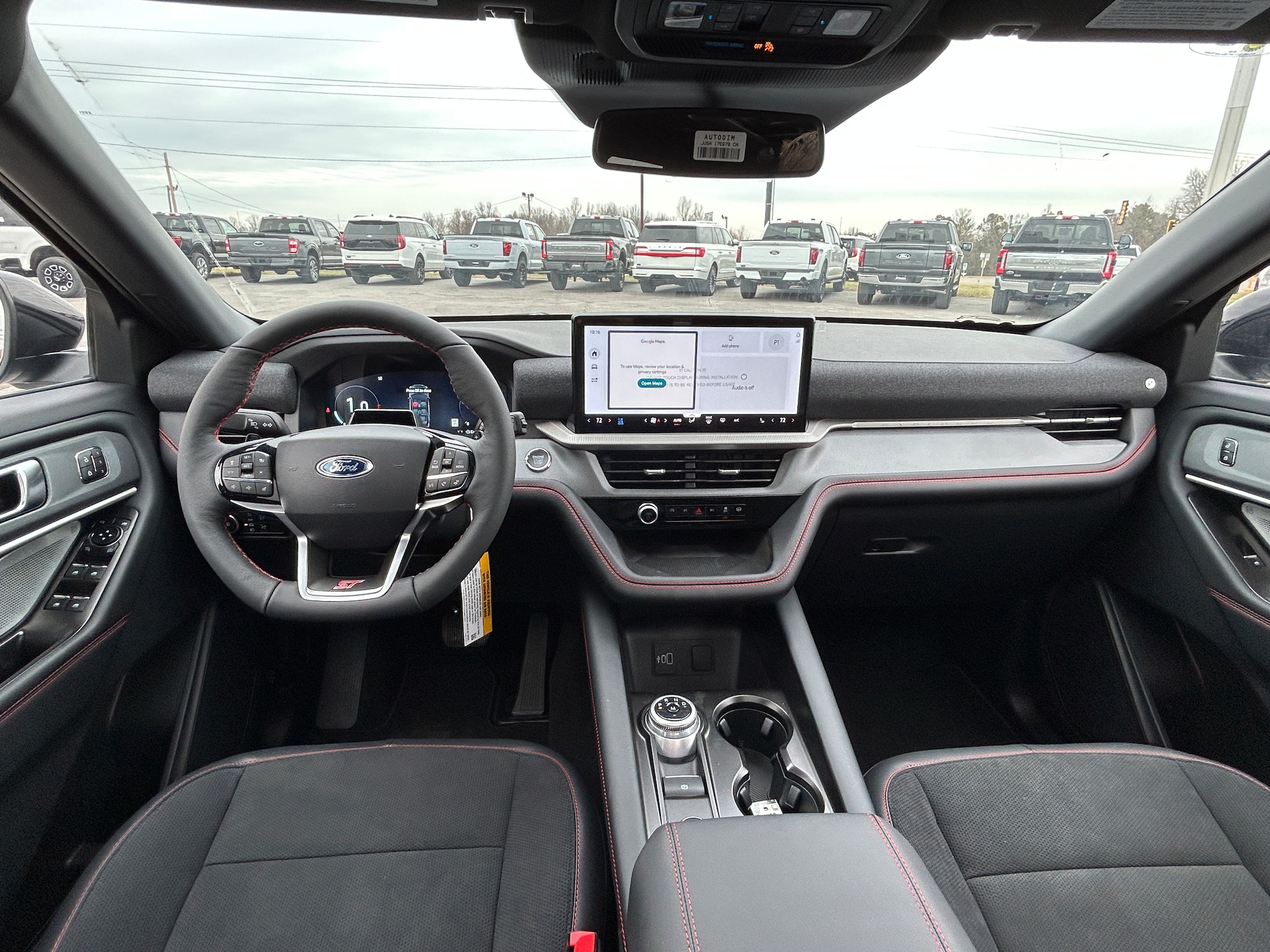 2026 Ford Explorer ST - Photo 16