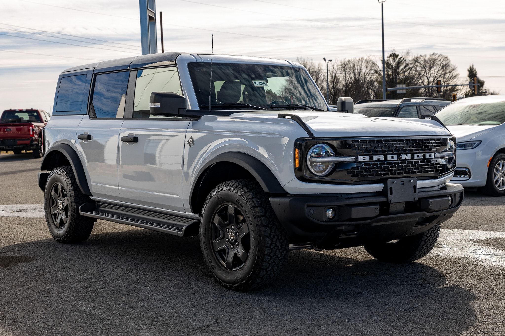 2025 Ford Bronco Outer Banks 4x4's photo