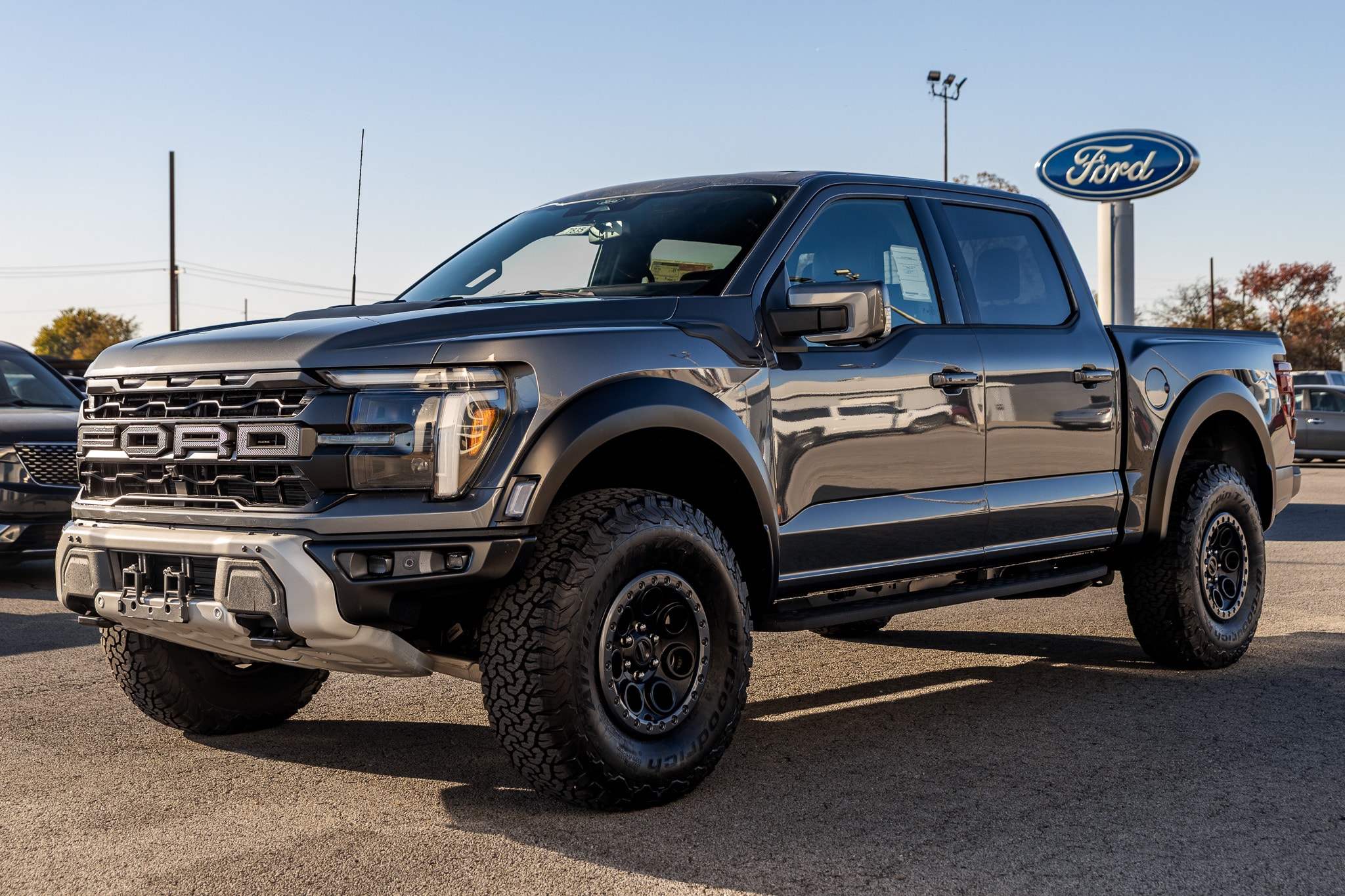 2025 Ford F-150 Raptor's photo