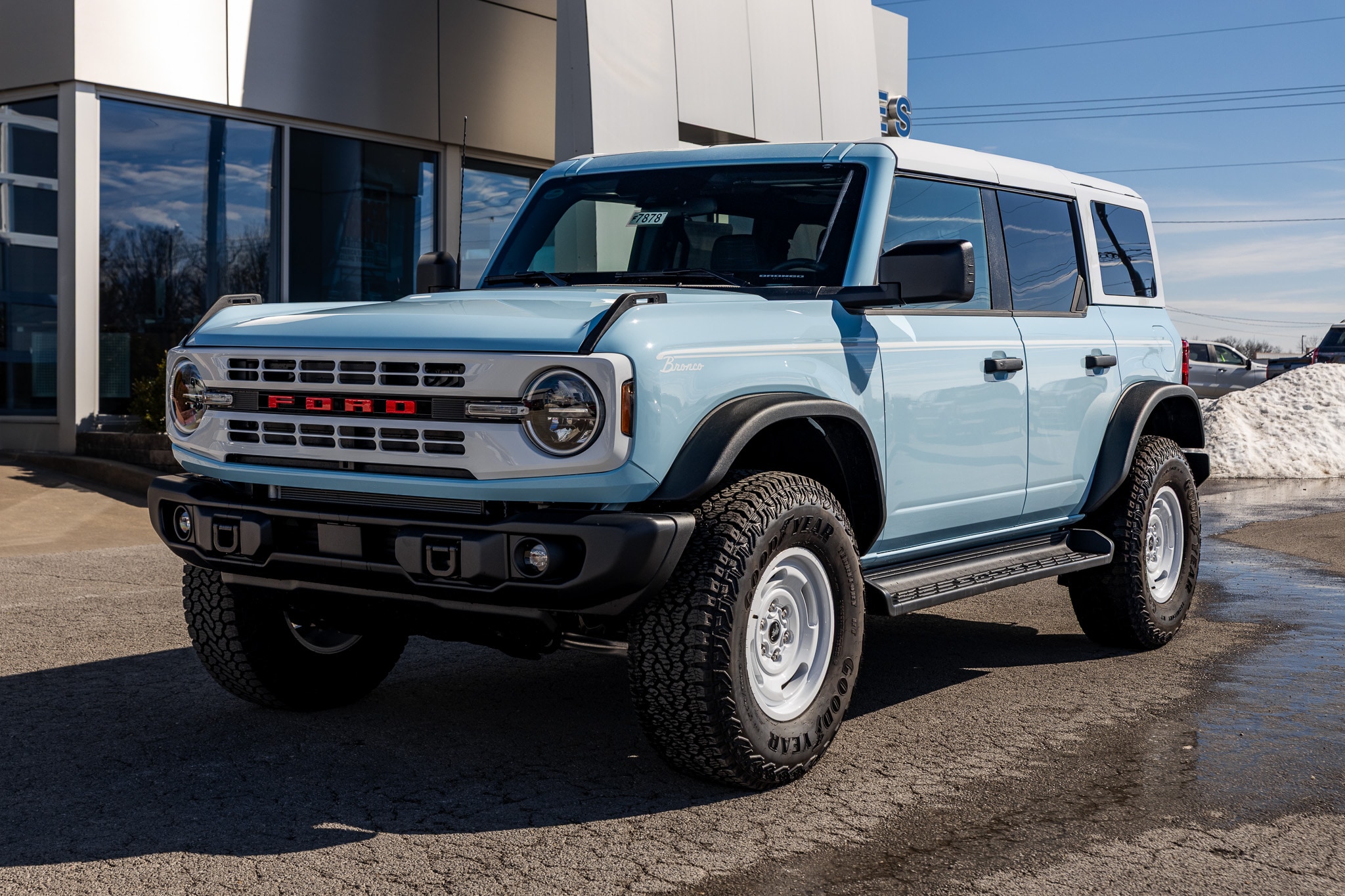 2025 Ford Bronco Heritage Edition 4x4's photo