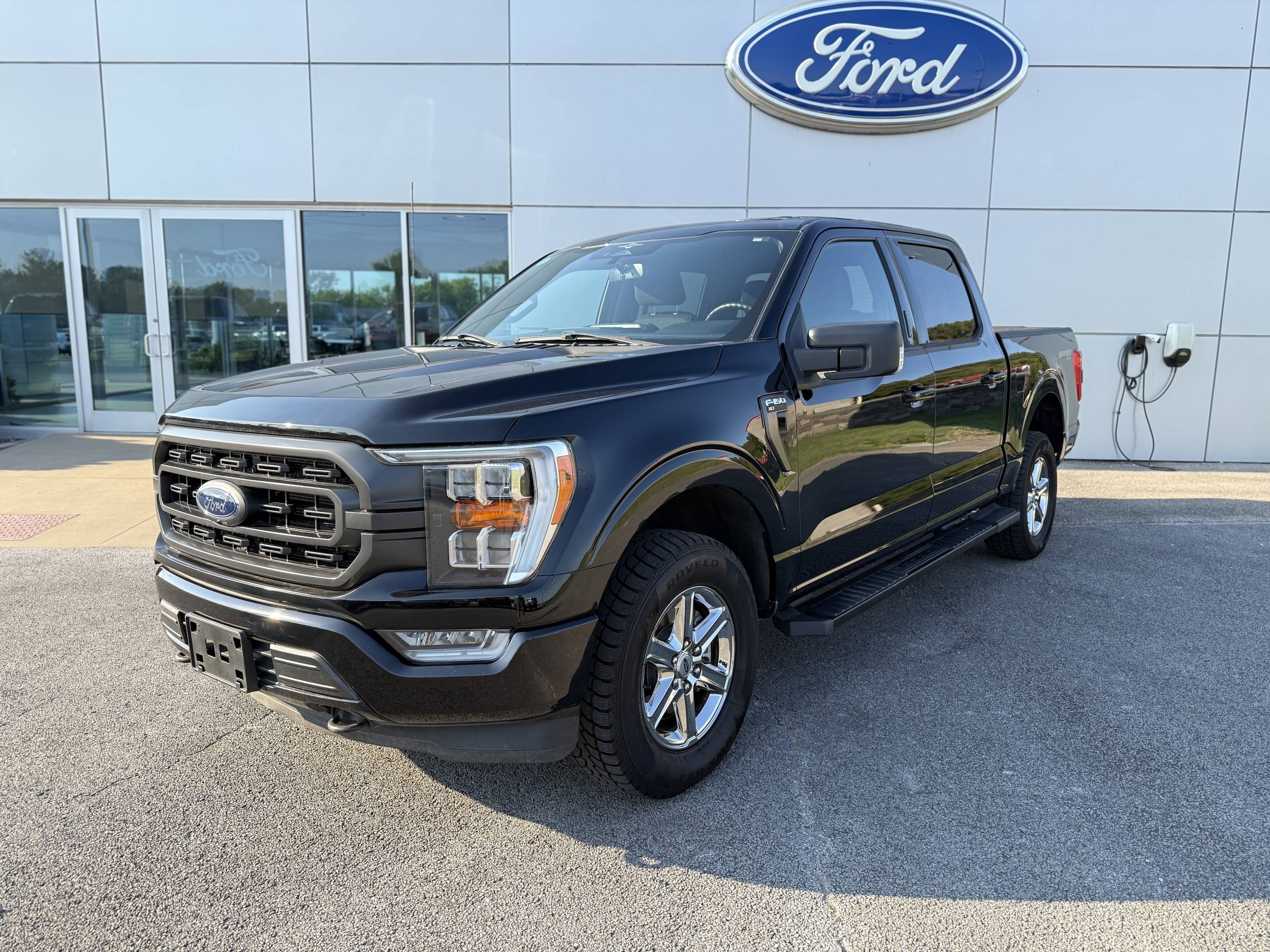 2023 Ford F-150 XLT's photo
