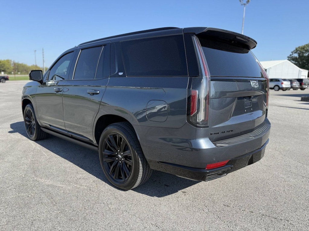 Used 2021 Cadillac Escalade Sport Platinum AWD SUV