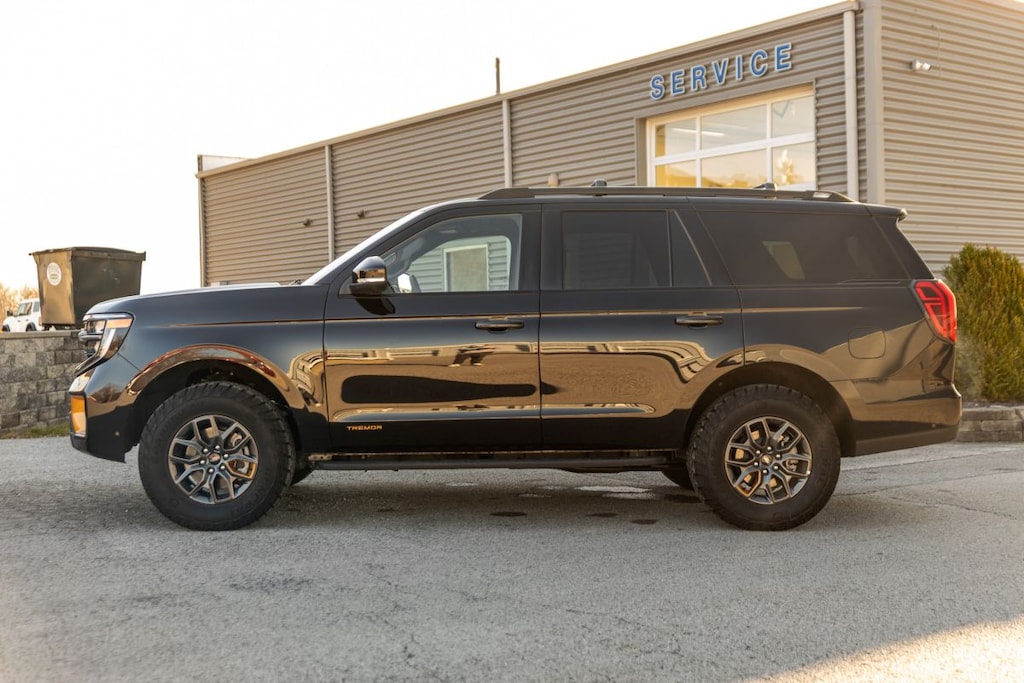 Used 2025 Ford Expedition Tremor 4x4 SUV