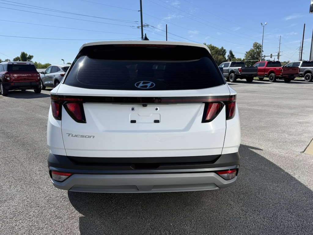 Used 2025 Hyundai Tucson SE SUV
