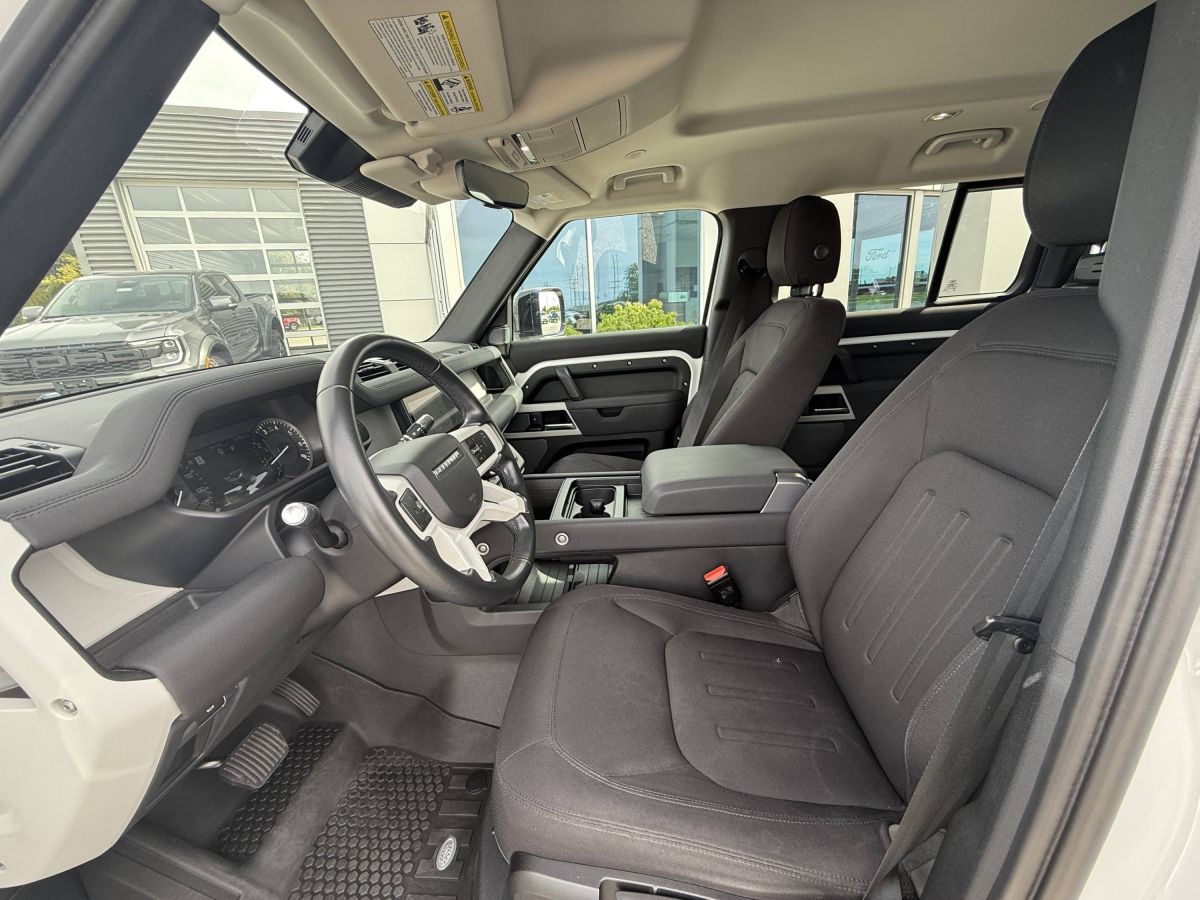 2020 Land Rover Defender Standard - Photo 9