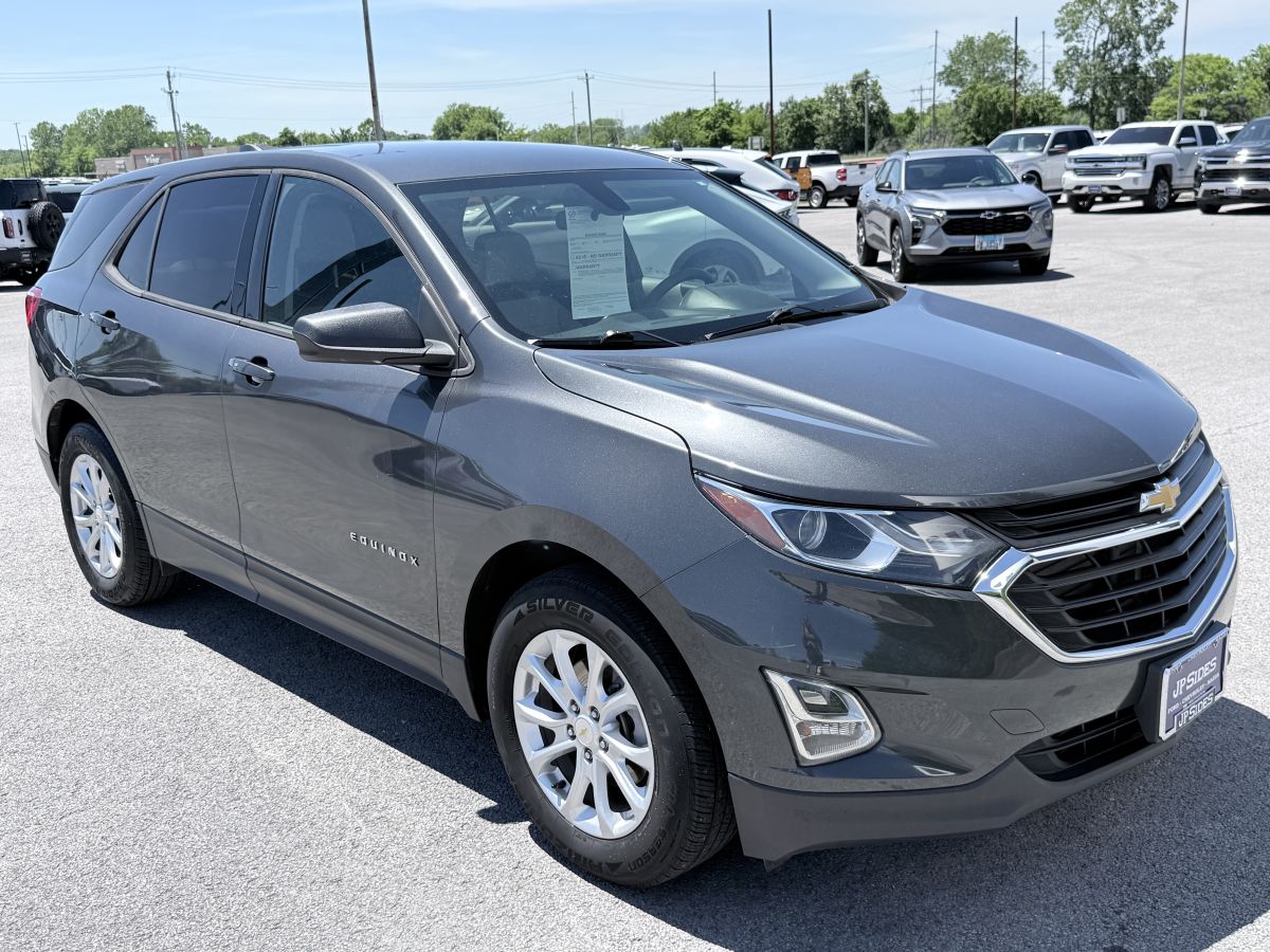 Used 2019 Chevrolet Equinox LS with VIN 2GNAXHEV5K6285458 for sale in Anna, IL