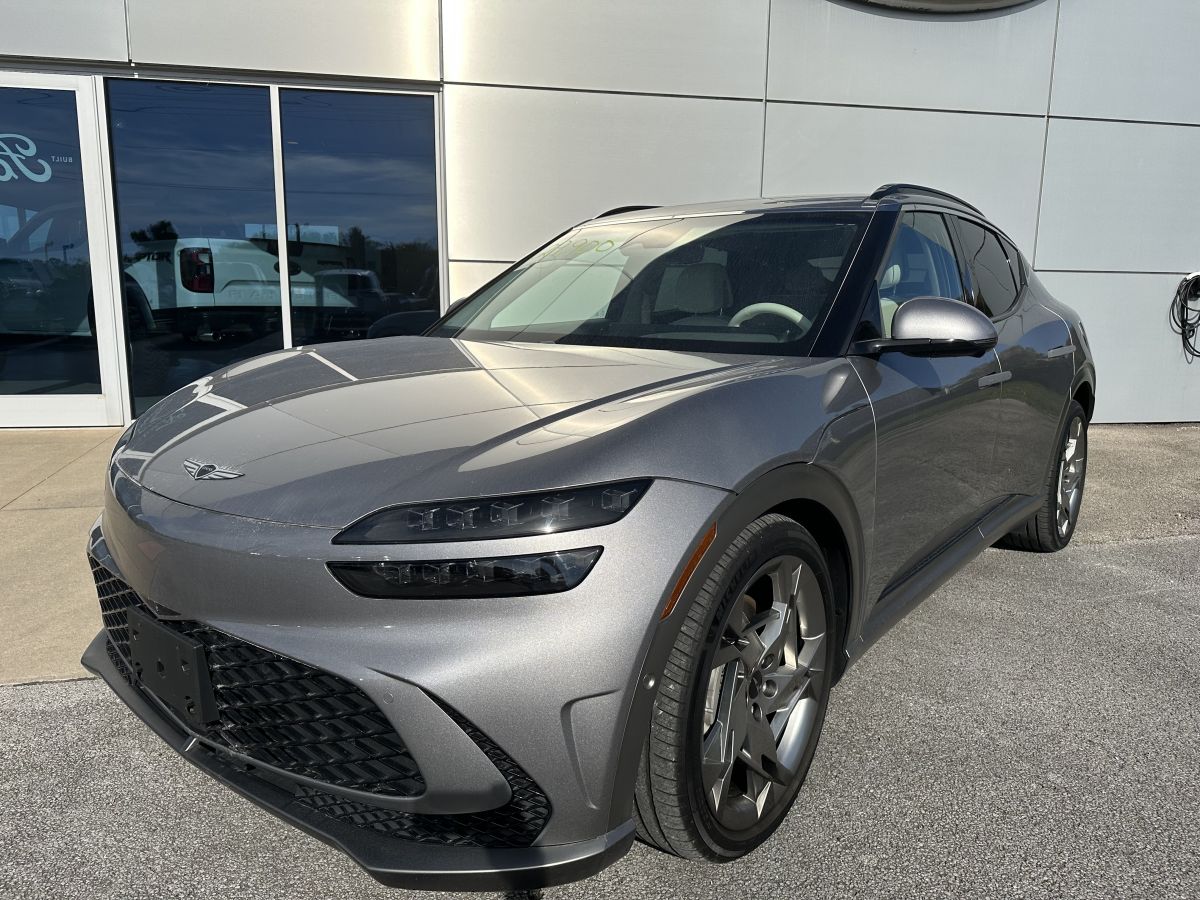 2023 GENESIS GV60 Performance's photo