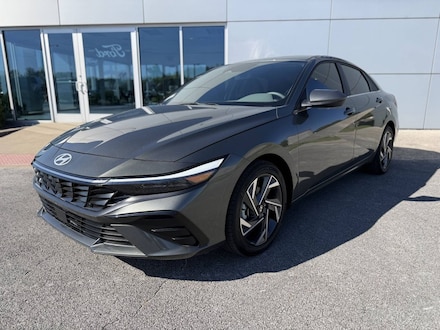 2024 Hyundai Elantra SEL Sedan