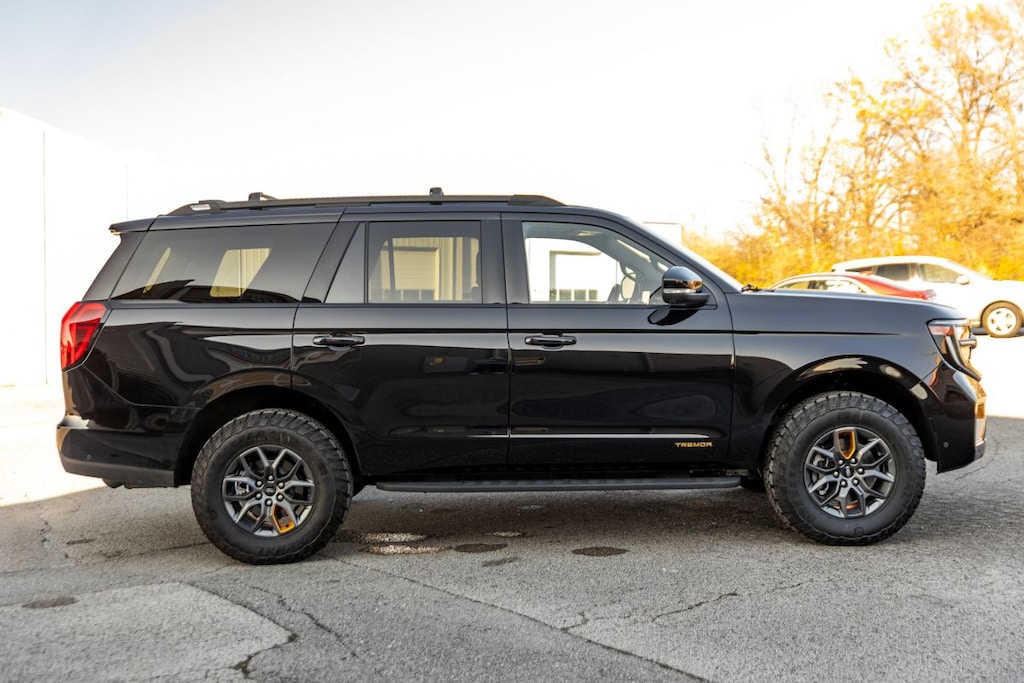 Used 2025 Ford Expedition Tremor 4x4 SUV