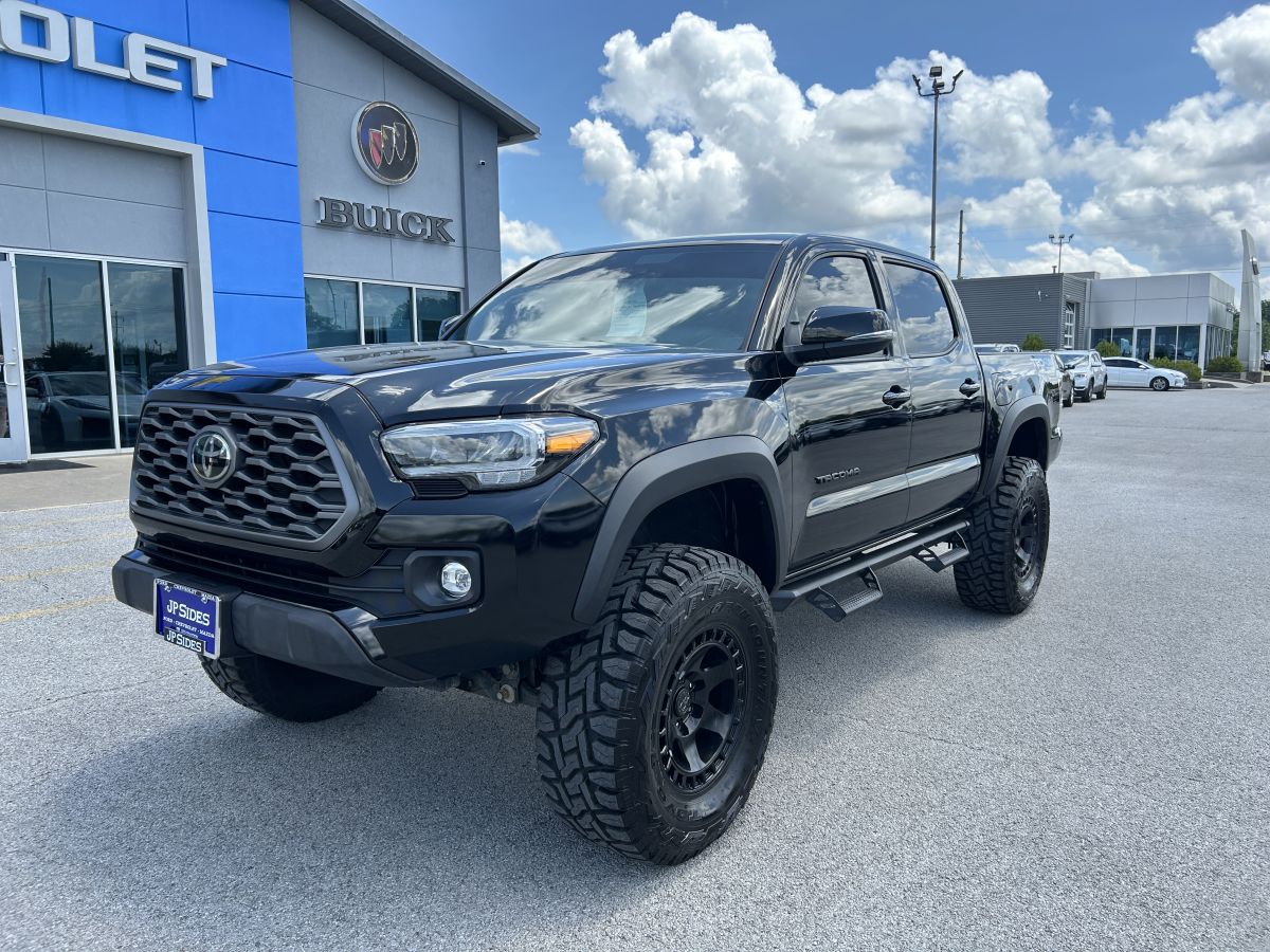 2023 Toyota Tacoma TRD Off Road Double Cab 4WD V6 Auto SB's photo
