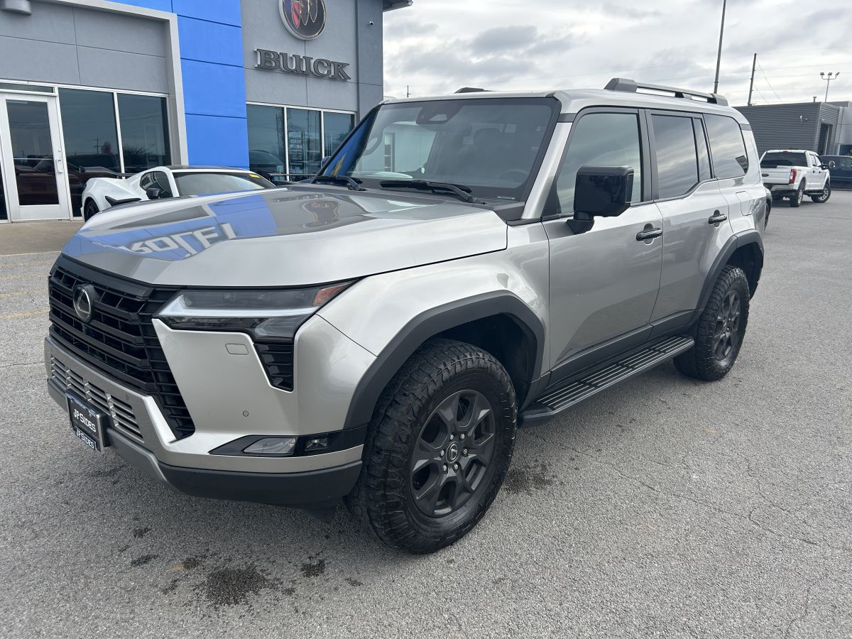 2024 Lexus GX 460 550 Overtrail's photo
