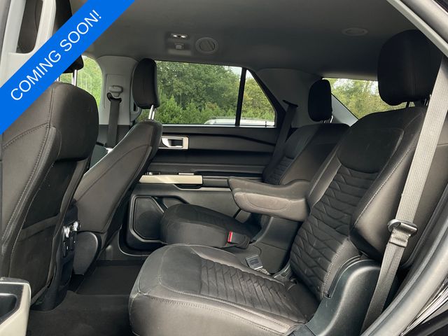 2021 Ford Explorer XLT photo 4