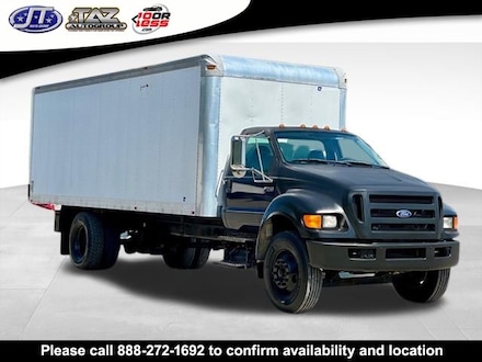 2010 Ford F-750SD XL Truck