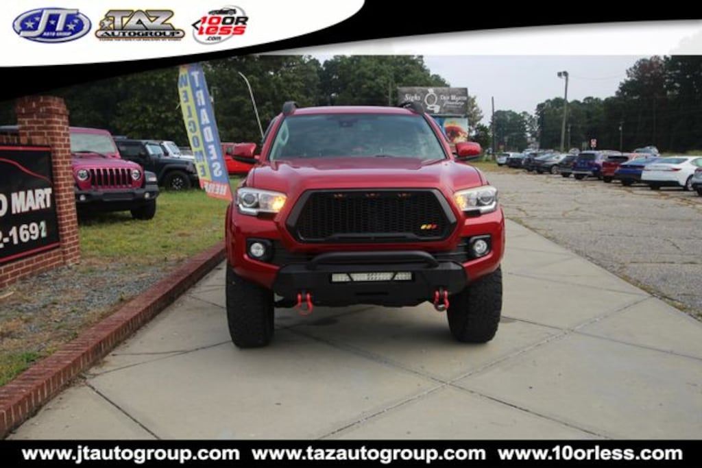 Used 2018 Toyota Tacoma SR5 Truck