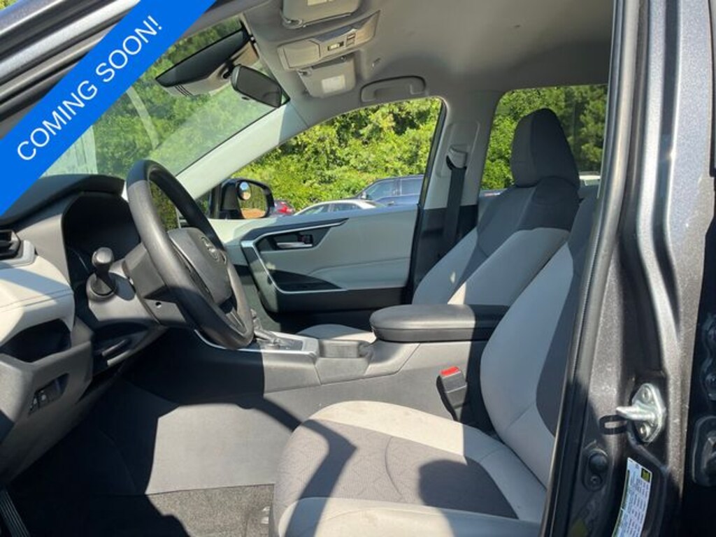 Used 2024 Toyota RAV4 Hybrid XLE SUV