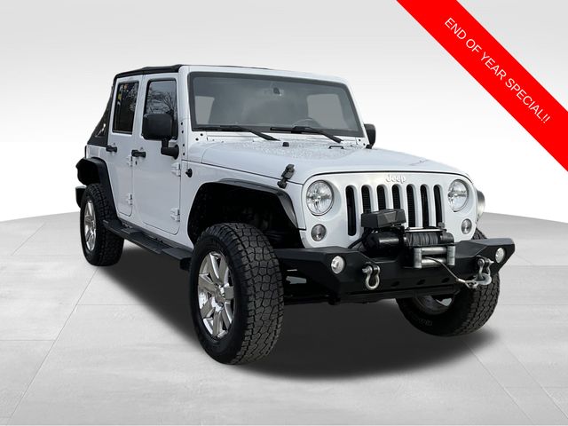 2015 Jeep Wrangler Unlimited Sahara's photo
