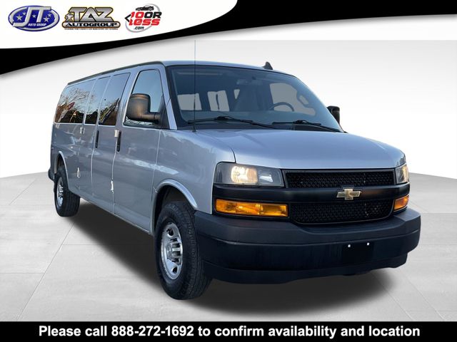 2021 Chevrolet Express 3500 LS Extended's photo