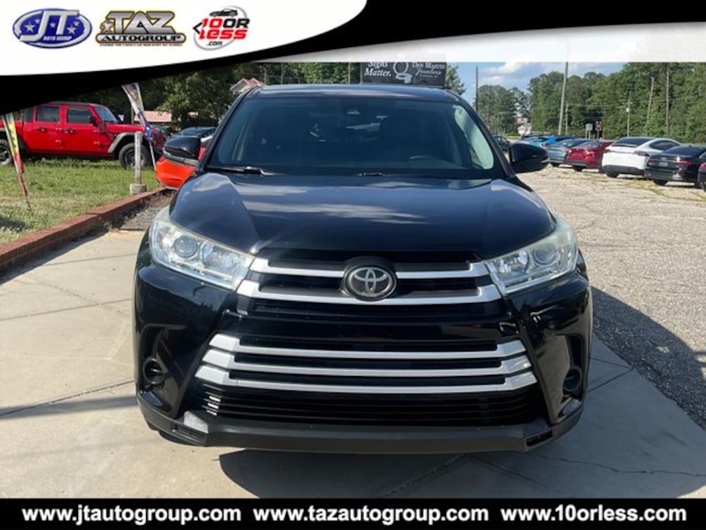 Used 2017 Toyota Highlander LE SUV