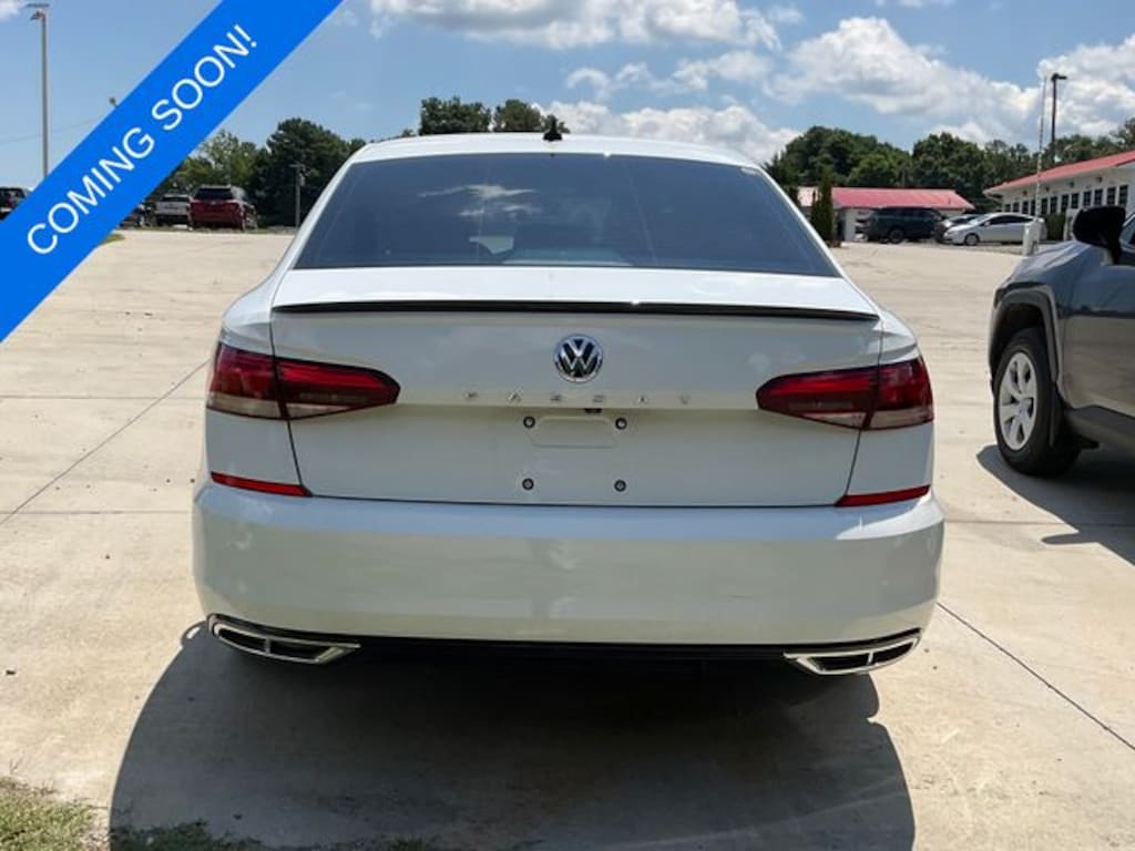 Used 2021 Volkswagen Passat 2.0T R-Line Sedan