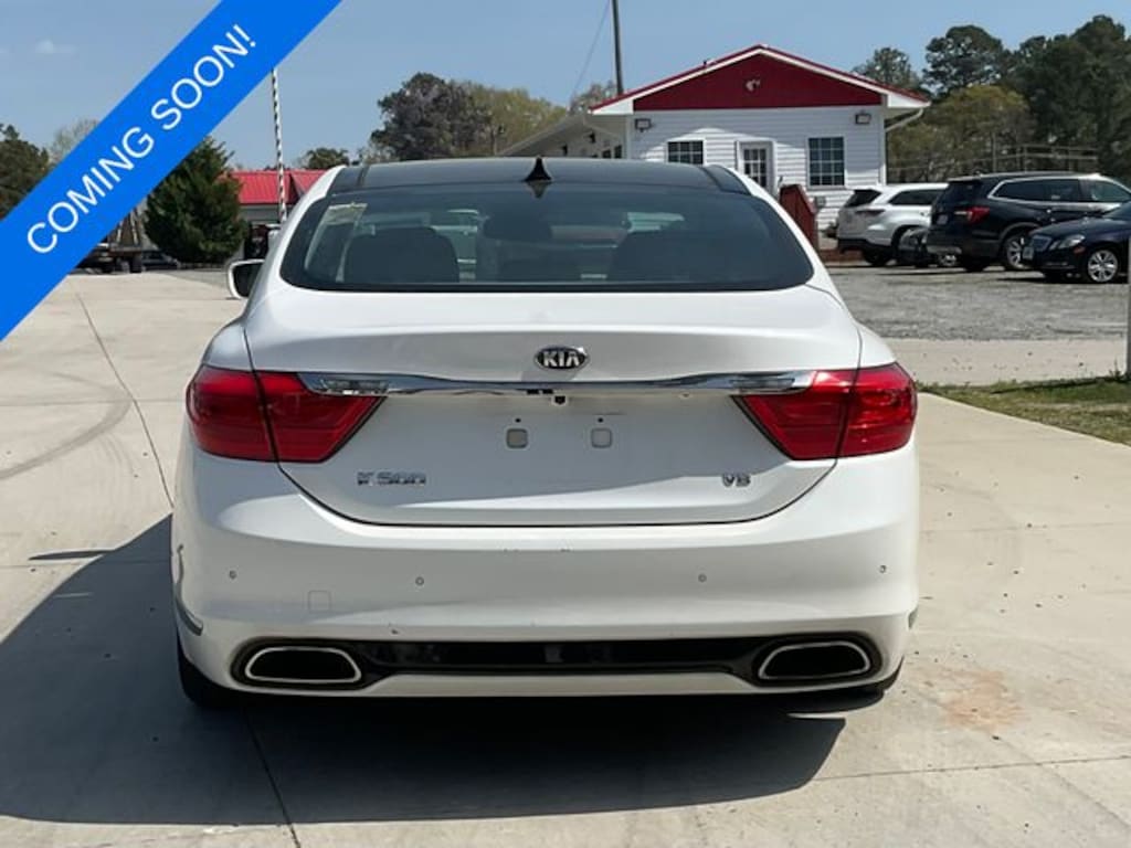 Used 2015 Kia K900 Luxury Sedan