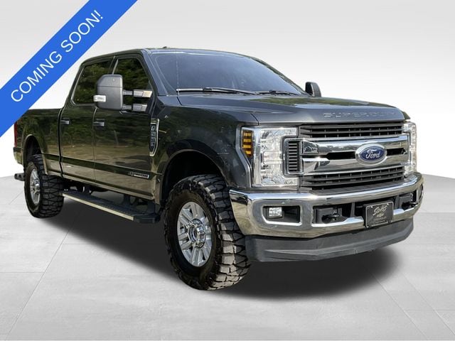2019 Ford F-250 XLT 4x4 Crew Cab 6-3/4' Box's photo