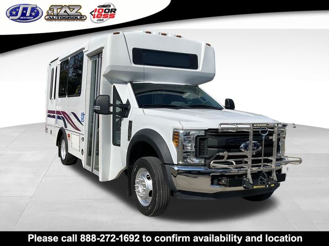 2019 Ford F-450 XL Regular Cab 145-In DRW's photo