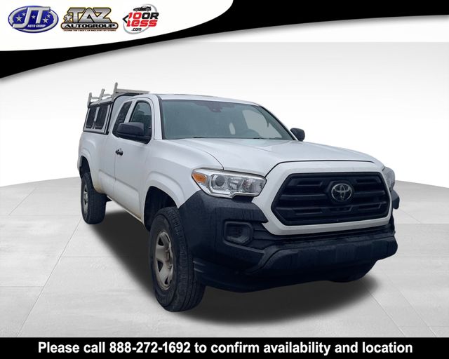 2019 Toyota Tacoma SR5's photo