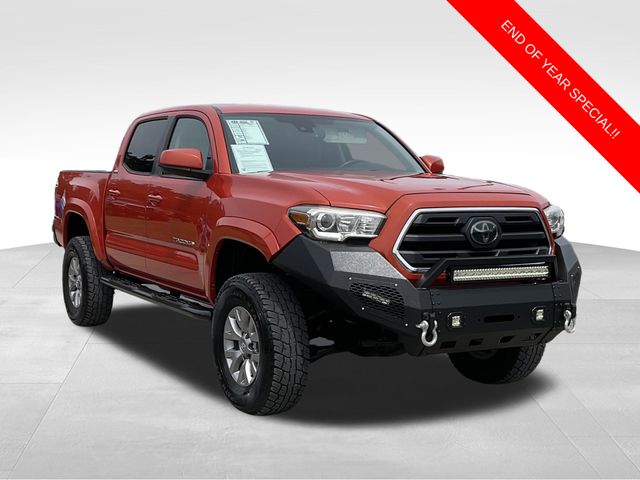 2018 Toyota Tacoma SR5's photo