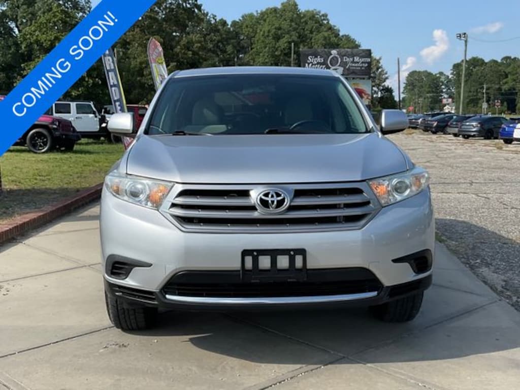 Used 2013 Toyota Highlander Base SUV