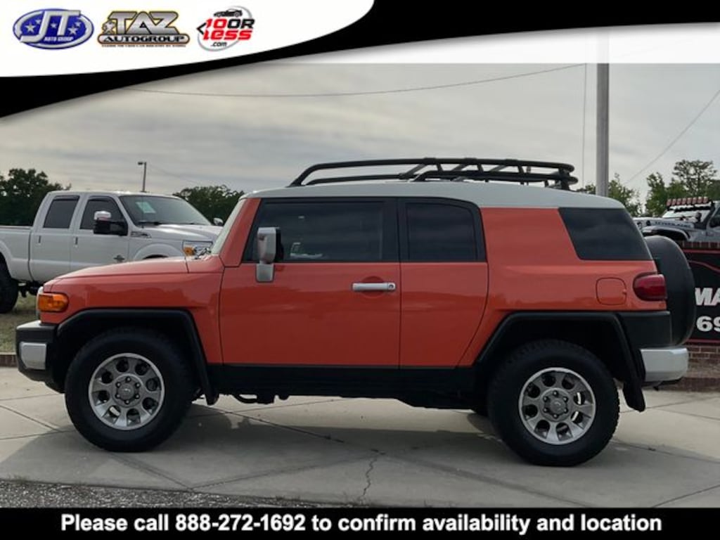 Used 2013 Toyota FJ Cruiser Base SUV