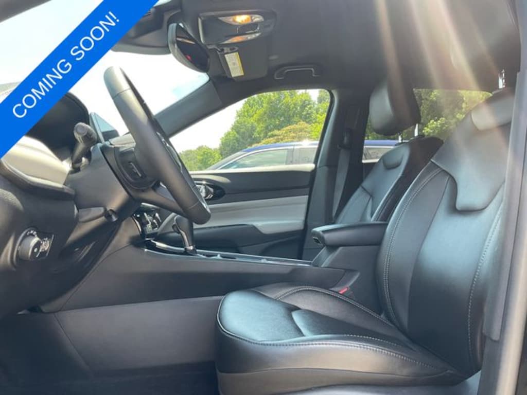 Used 2025 Jeep Compass Limited SUV