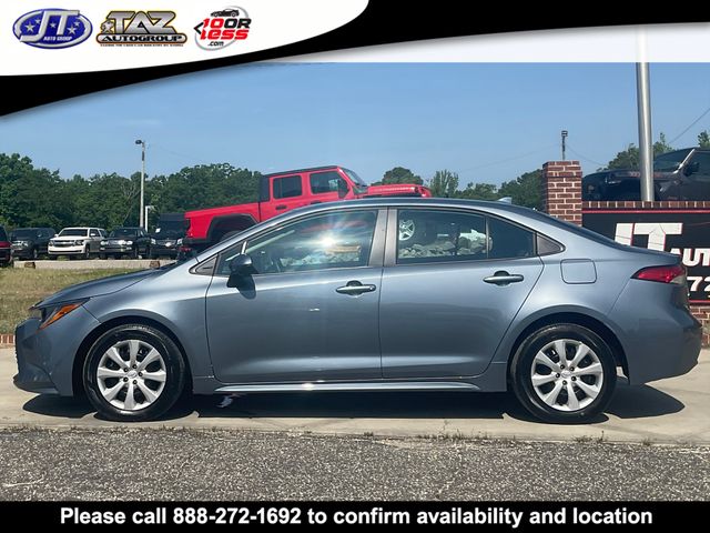 2024 Toyota Corolla LE photo 4