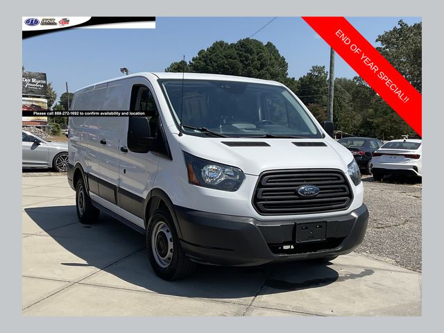 2016 Ford Transit Base's photo