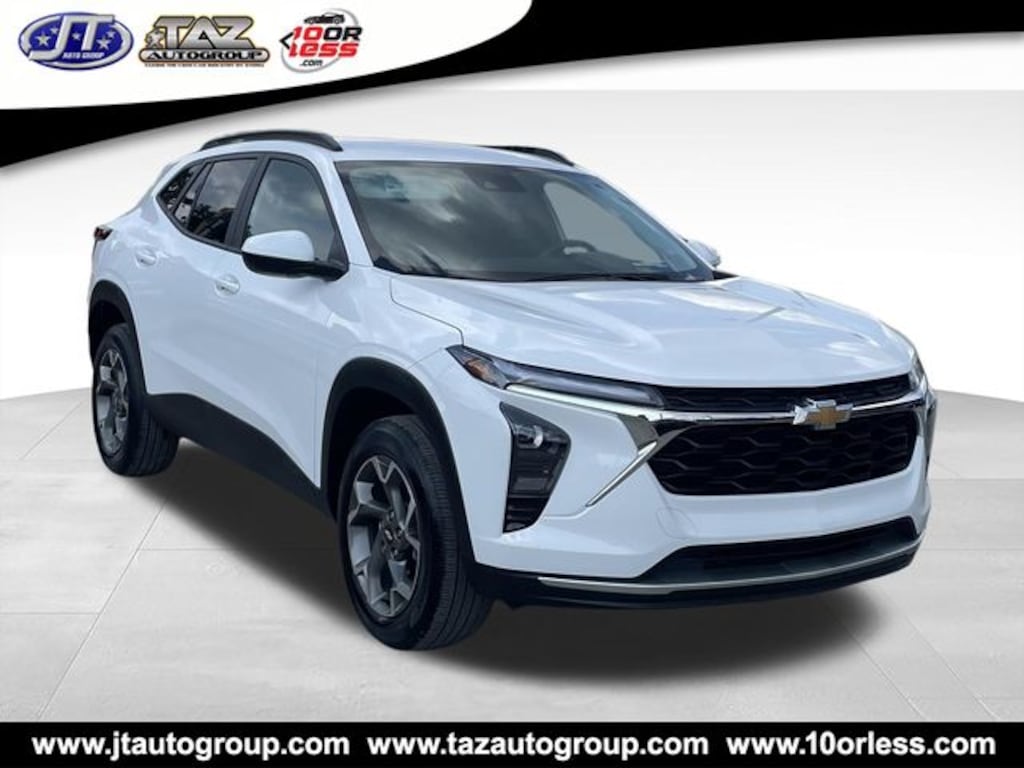 Used 2025 Chevrolet Trax LT SUV