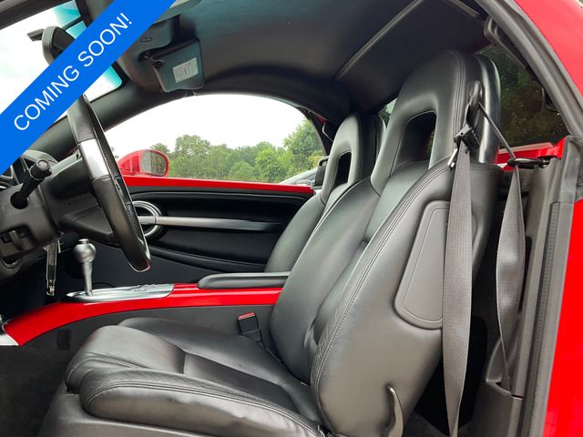 2004 Chevrolet SSR Base photo 2