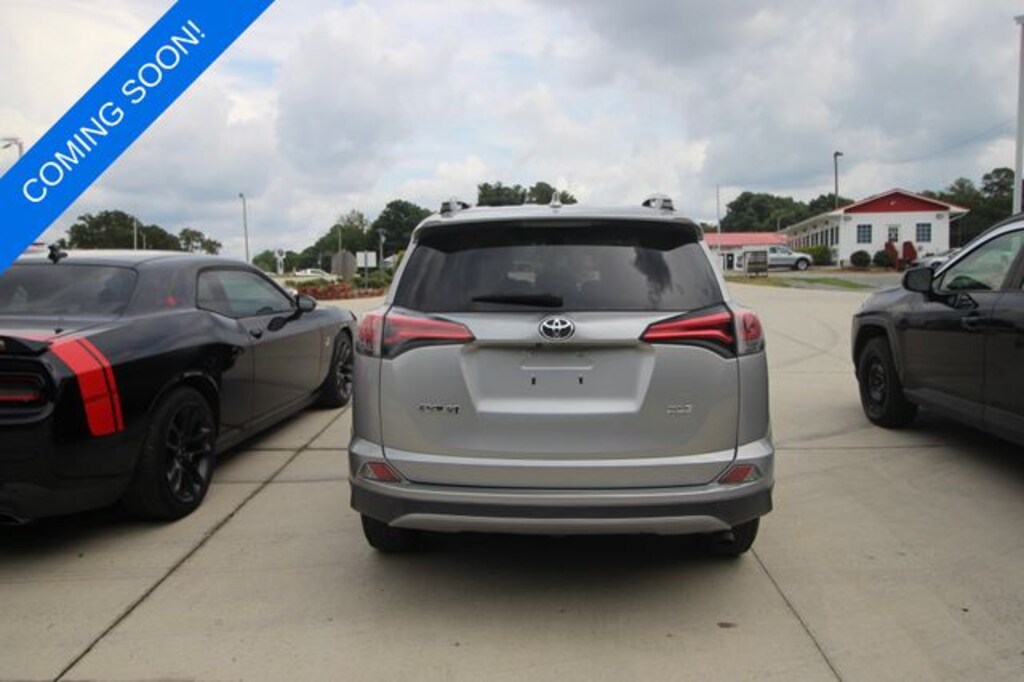 Used 2018 Toyota RAV4 XLE SUV