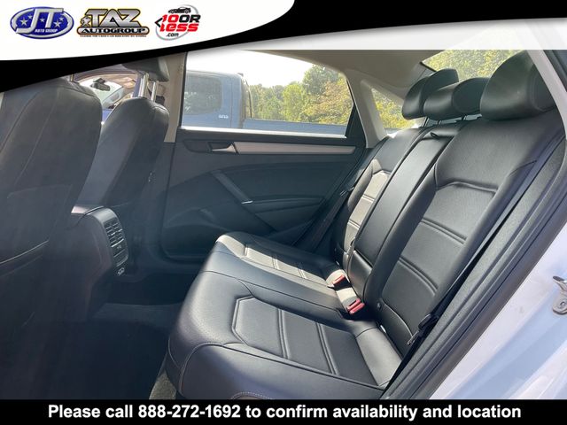 2022 Volkswagen Passat 2.0T SE photo 3