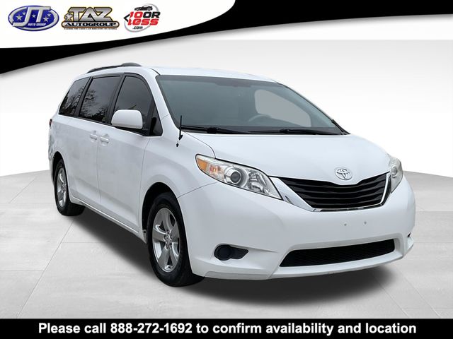 2011 Toyota Sienna LE