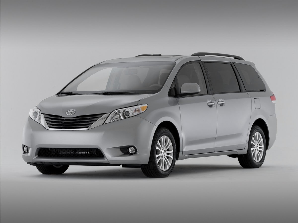 2011 Toyota Sienna's photo