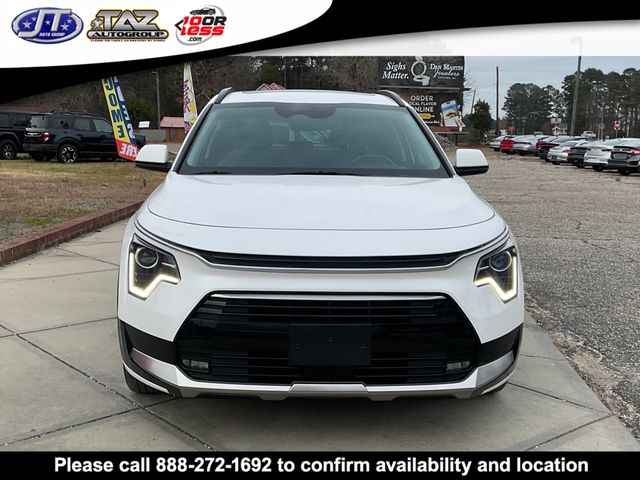 2023 Kia Niro EX Touring photo 2