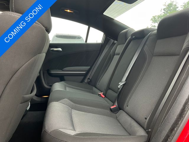 2022 Dodge Charger SXT photo 2