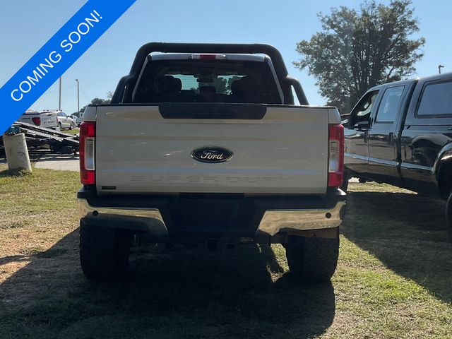 2019 Ford F-250 photo 2