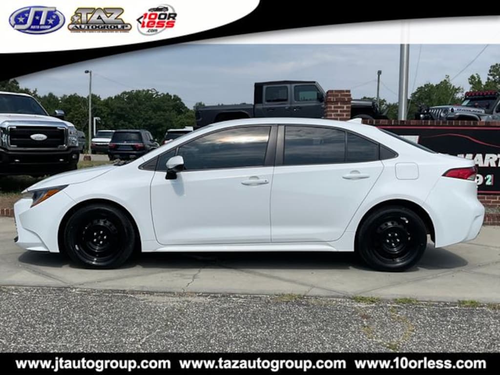 Used 2024 Toyota Corolla LE Sedan