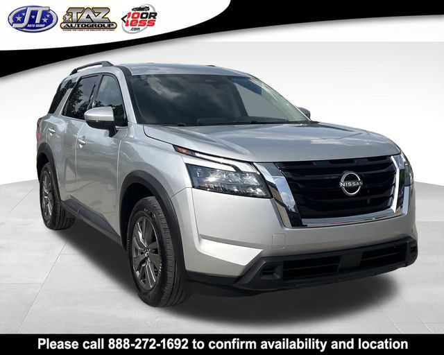 2025 Nissan Pathfinder SV 4WD's photo