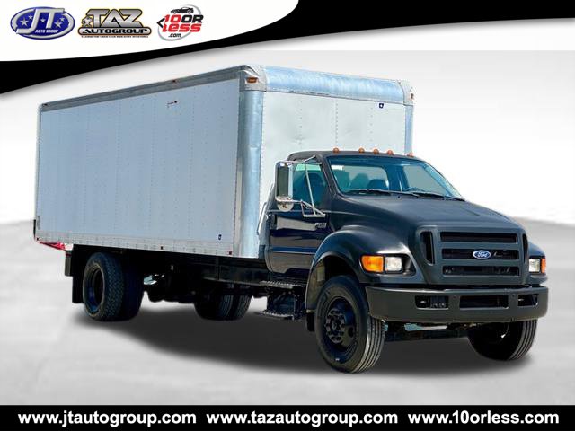  Ford F-750SD