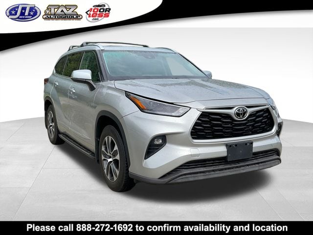 2021 Toyota Highlander XLE 4x4 V6's photo