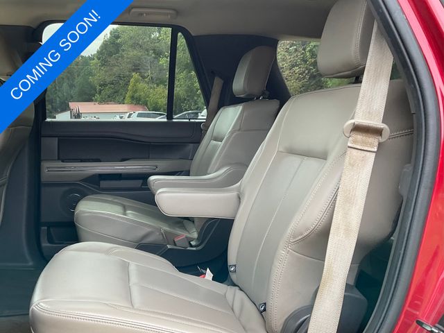 2021 Ford Expedition XLT photo 3