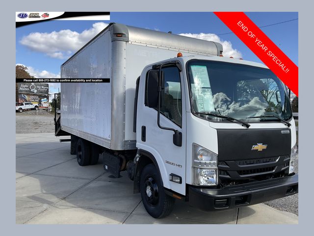 2016 Chevrolet Low Cab Forward Base's photo