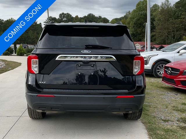 2021 Ford Explorer XLT photo 2